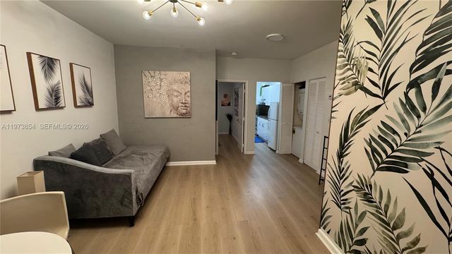 822 Lenox Ave 4, Miami Beach, FL 33139