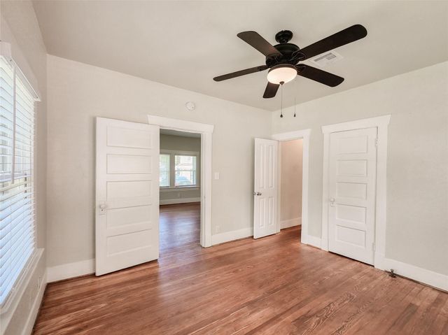 745 E 18th Street, Houston, TX 77008