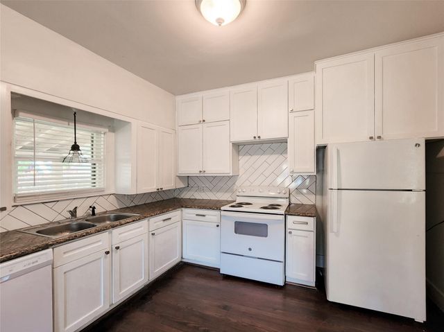 745 E 18th Street, Houston, TX 77008