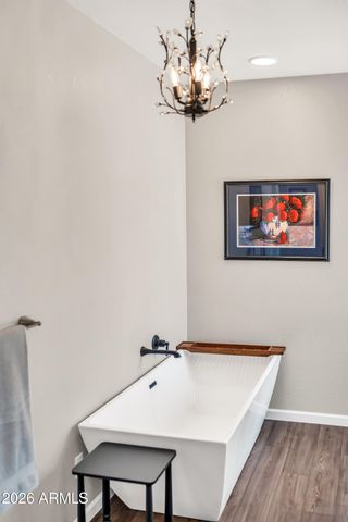 38015 N CENTRAL Avenue, Phoenix, AZ 85086
