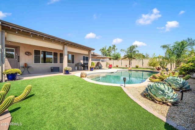 38015 N CENTRAL Avenue, Phoenix, AZ 85086