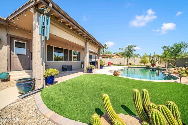 38015 N CENTRAL Avenue, Phoenix, AZ 85086