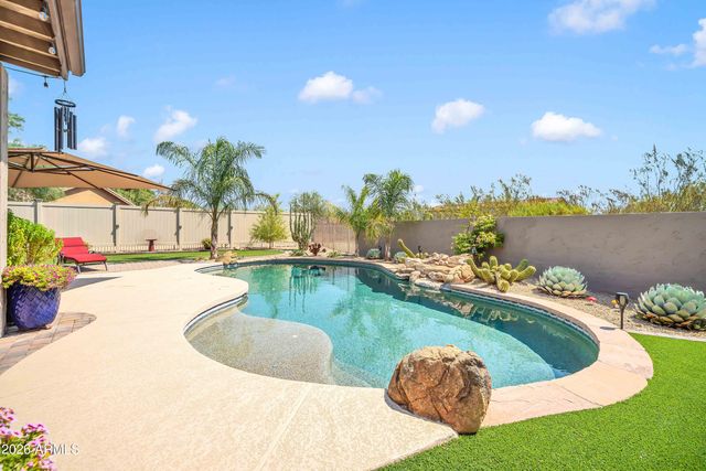38015 N CENTRAL Avenue, Phoenix, AZ 85086