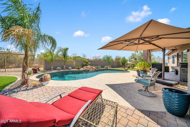 38015 N CENTRAL Avenue, Phoenix, AZ 85086