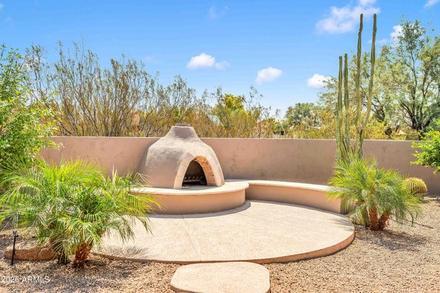 38015 N CENTRAL Avenue, Phoenix, AZ 85086