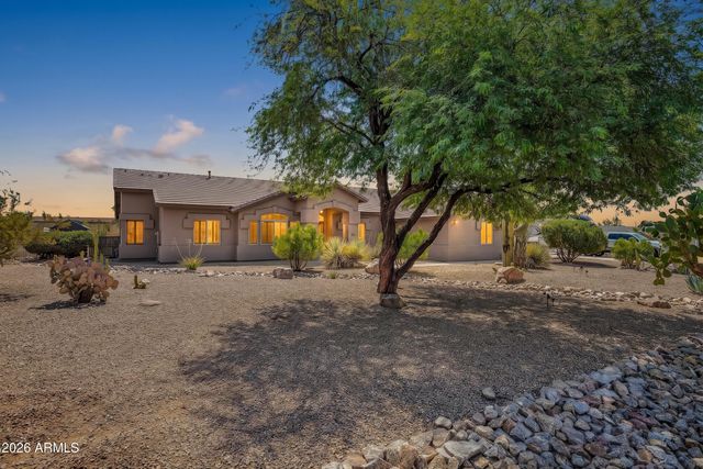 38015 N CENTRAL Avenue, Phoenix, AZ 85086