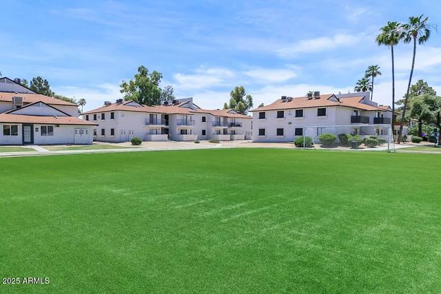 4620 W MCDOWELL Road 1S, Phoenix, AZ 85035