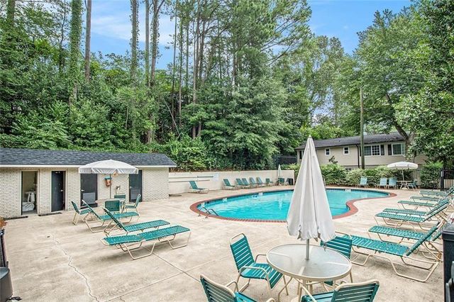 6940 Roswell Road 16B, Atlanta, GA 30328