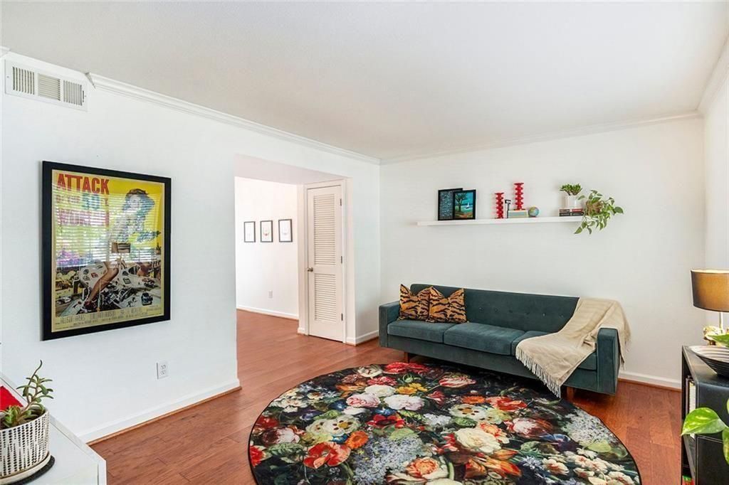 6940 Roswell Road 16B, Atlanta, GA 30328