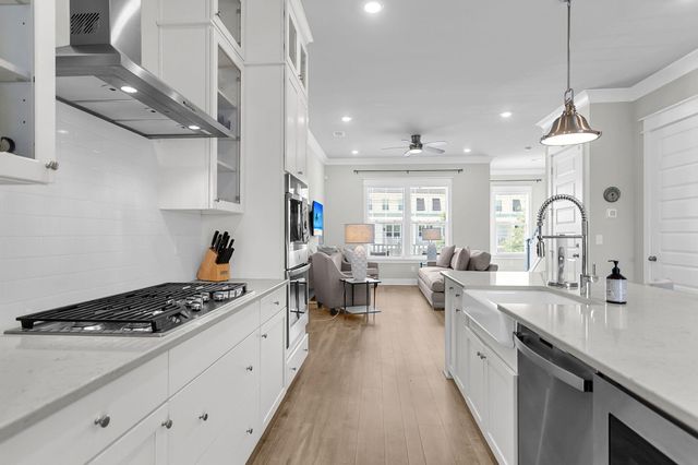 810 Kings Oak Court Unit 4, Charleston, SC 29492