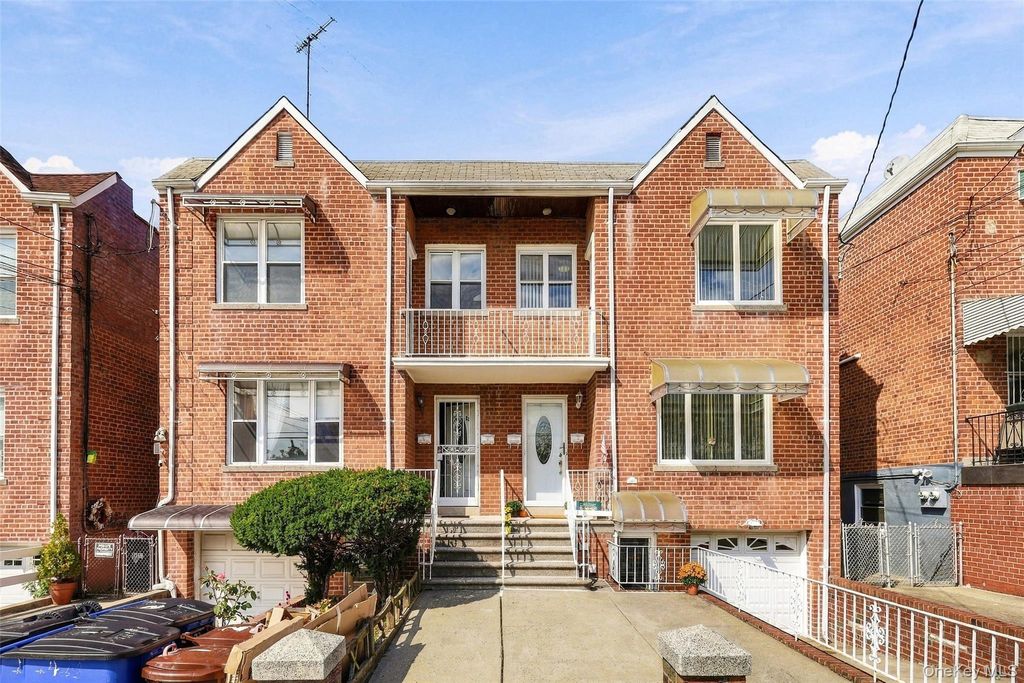 2425 Young Avenue, Bronx, NY 10469 — exterior