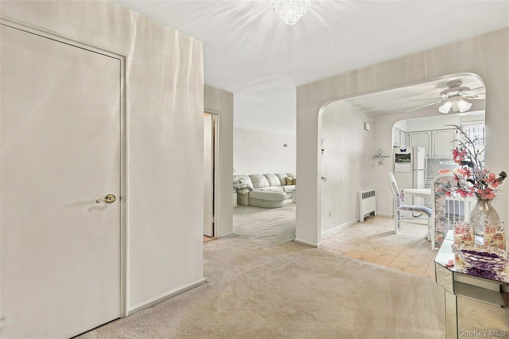 2425 Young Avenue, Bronx, NY 10469 — photo 2