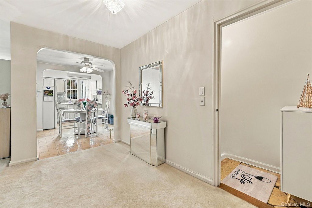 2425 Young Avenue, Bronx, NY 10469 — photo 5