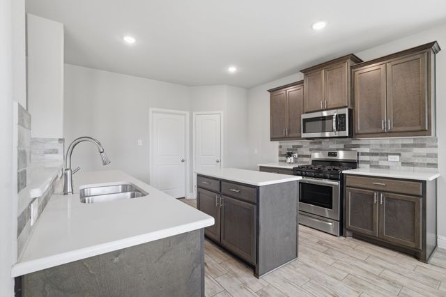 2911 Diamondback Drive, Melissa, TX 75454