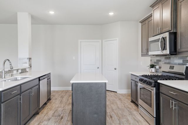 2911 Diamondback Drive, Melissa, TX 75454