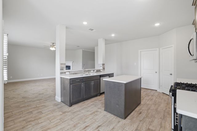 2911 Diamondback Drive, Melissa, TX 75454