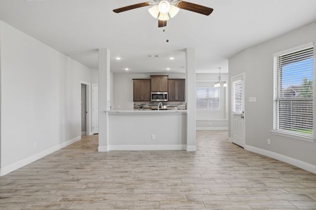 2911 Diamondback Drive, Melissa, TX 75454