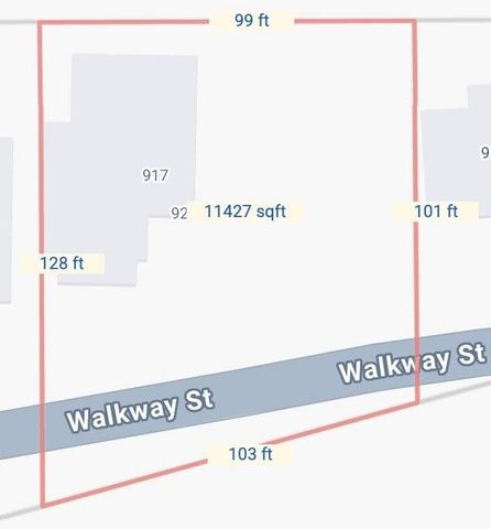 917 Walkway Street, Dallas, TX 75212