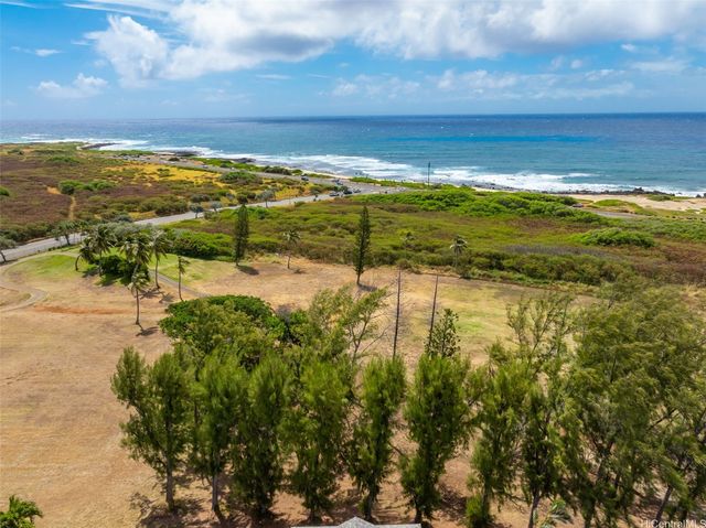 292 Kipukai Place, Honolulu, HI 96825