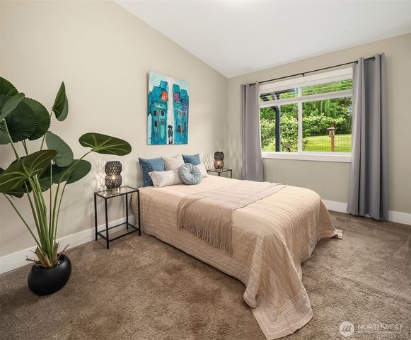 9917 SW 206th Court, Vashon, WA 98070