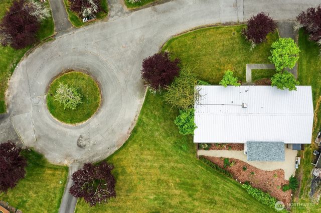 9917 SW 206th Court, Vashon, WA 98070