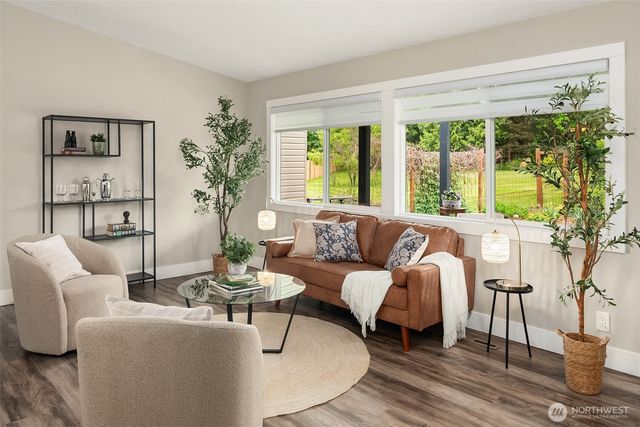 9917 SW 206th Court, Vashon, WA 98070