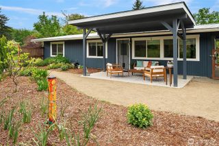 9917 SW 206th Court, Vashon, WA 98070