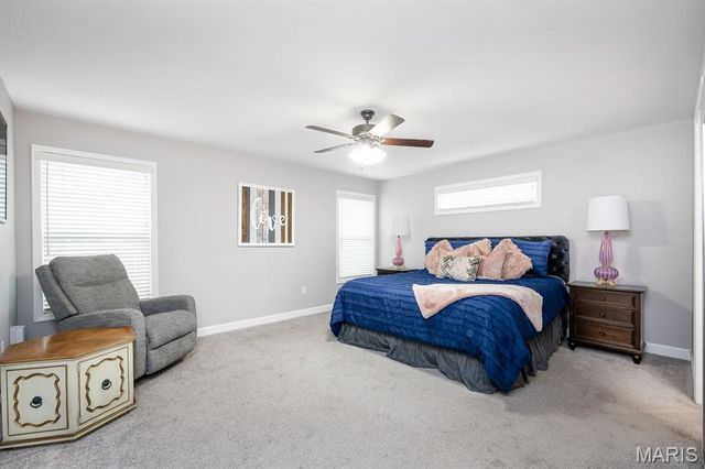 708 Sante Fe Court, Shiloh, IL 62221