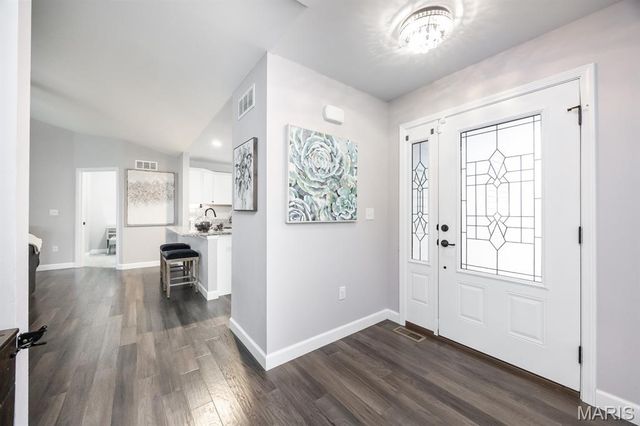 708 Sante Fe Court, Shiloh, IL 62221