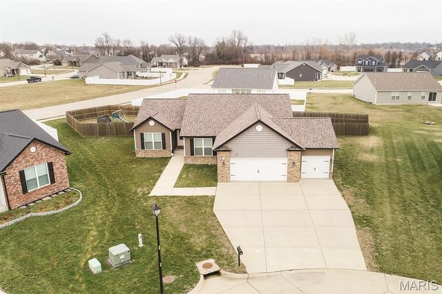 708 Sante Fe Court, Shiloh, IL 62221