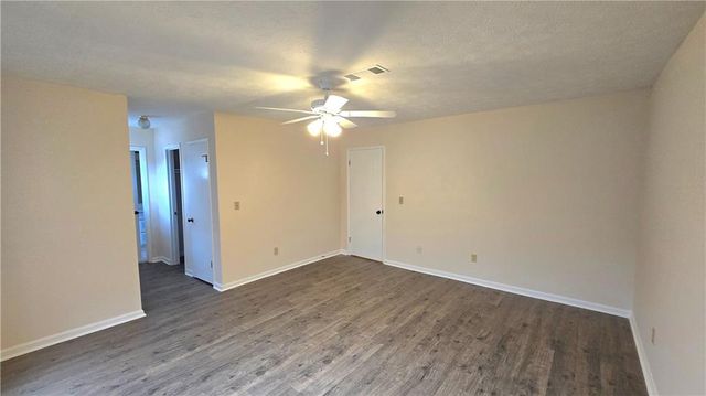 4722 Old Highgate Entry, Stone Mountain, GA 30083