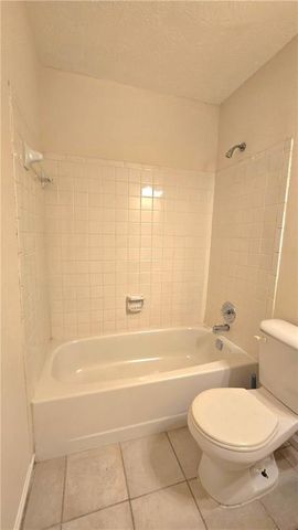 4722 Old Highgate Entry, Stone Mountain, GA 30083