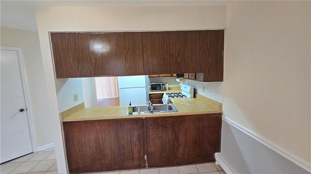 4722 Old Highgate Entry, Stone Mountain, GA 30083