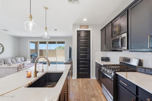 15698 W MORNING GLORY Street, Goodyear, AZ 85338
