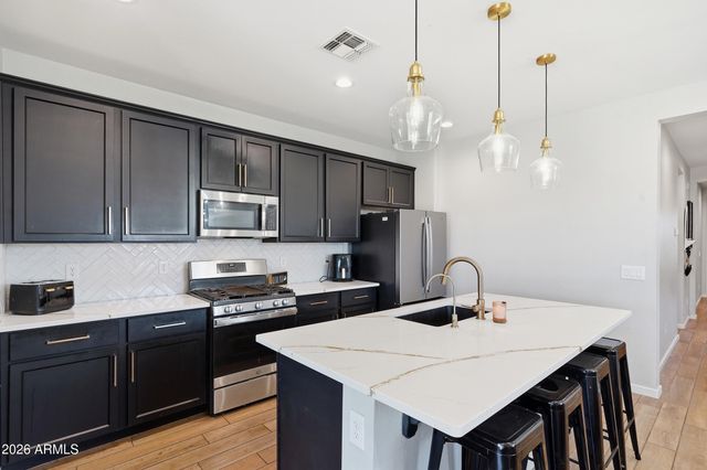15698 W MORNING GLORY Street, Goodyear, AZ 85338