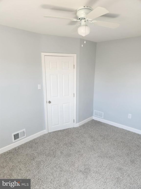 Image 11 of property listing at 4435 SCOTIA RD, Baltimore, MD 21227