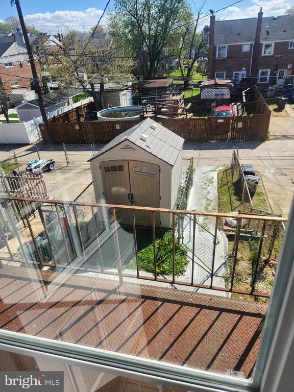 Image 15 of property listing at 4435 SCOTIA RD, Baltimore, MD 21227
