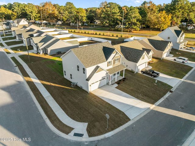 701 Plymouth Drive, Greenville, NC 27858