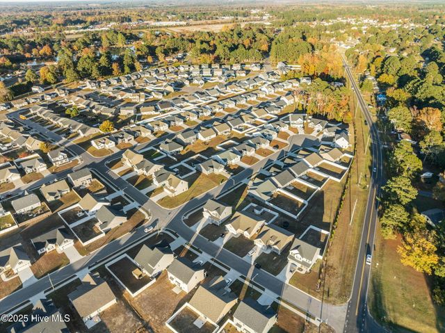 701 Plymouth Drive, Greenville, NC 27858