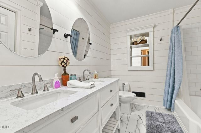1810 W Front Street, Burlington, NC 27215