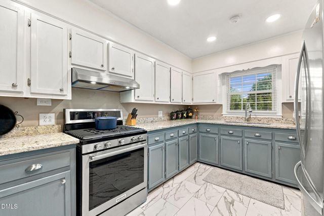 1810 W Front Street, Burlington, NC 27215