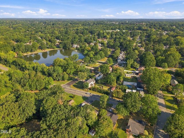 1810 W Front Street, Burlington, NC 27215
