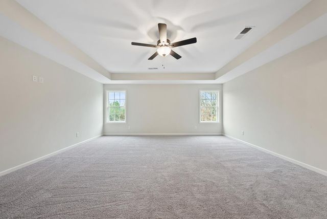 3000 Wyndham Village Drive, Opelika, AL 36804