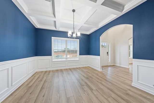 3000 Wyndham Village Drive, Opelika, AL 36804