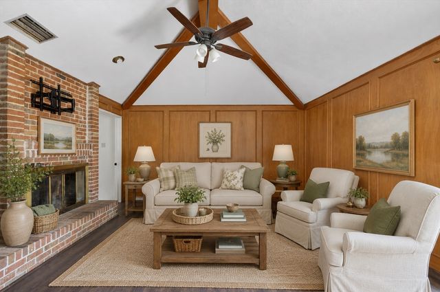 120 Running Brook, Mesquite, TX 75149