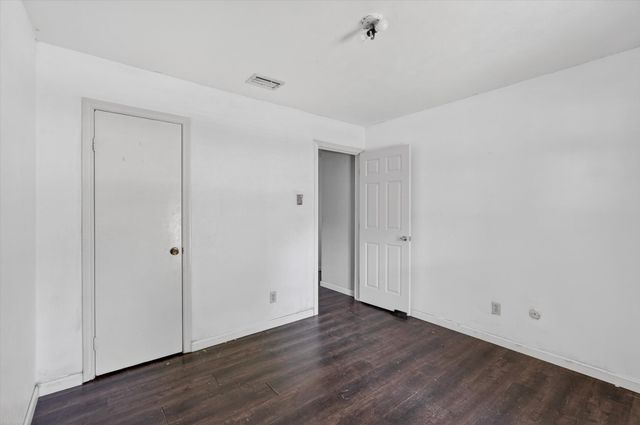 120 Running Brook, Mesquite, TX 75149