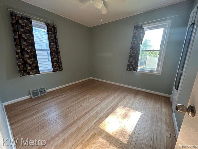 1939 Bonner Street, Ferndale, MI 48220