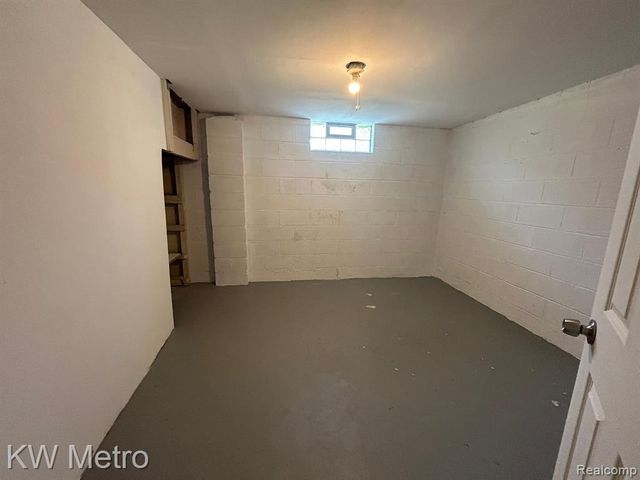 1939 Bonner Street, Ferndale, MI 48220