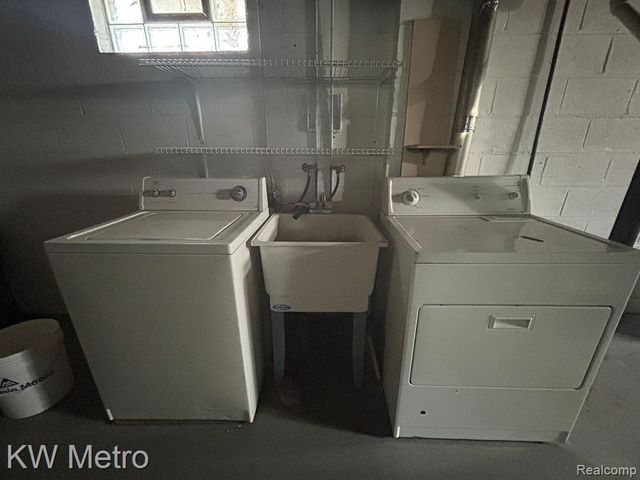 1939 Bonner Street, Ferndale, MI 48220