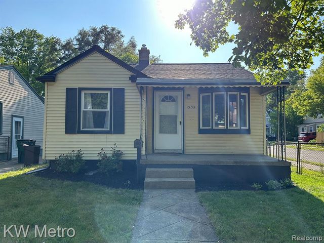 1939 Bonner Street, Ferndale, MI 48220
